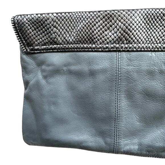 Halogen Envelope Clutch Purse Gray Leather‎ Zipper Trim Edgy Retro Glam Designer - Picture 10 of 14